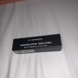 New MAC cosmetics cremesheen lipstick creme d’nude